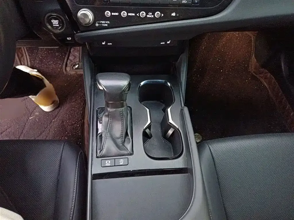 Lexus ES 2022 из CN, фото 7