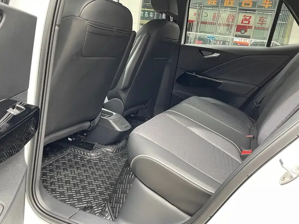 Volkswagen ID.3 2024 из CN, фото 6