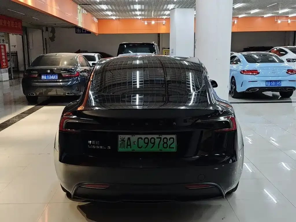 Tesla Model 3 2023 из CN, фото 4