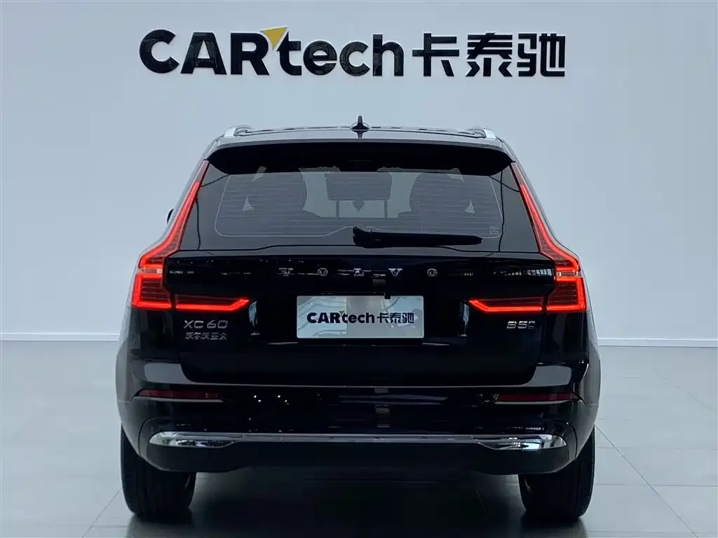 Volvo XC60 2024 из CN, фото 5