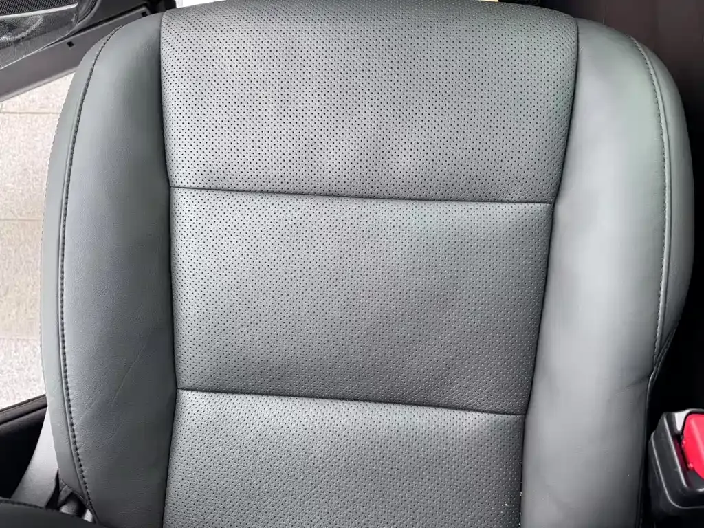 Toyota Alphard 2023 из CN, фото 10