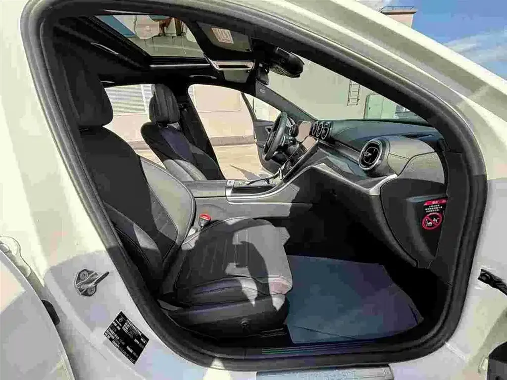 Mercedes-Benz C-Class 2023 из CN, фото 5