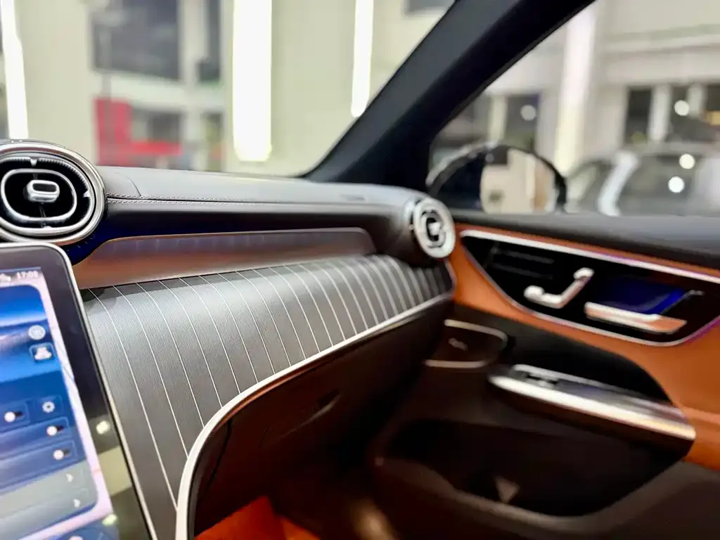 Mercedes-Benz GLC 2023 из CN, фото 10