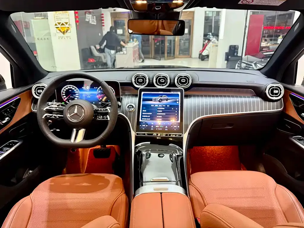 Mercedes-Benz GLC 2023 из CN, фото 9