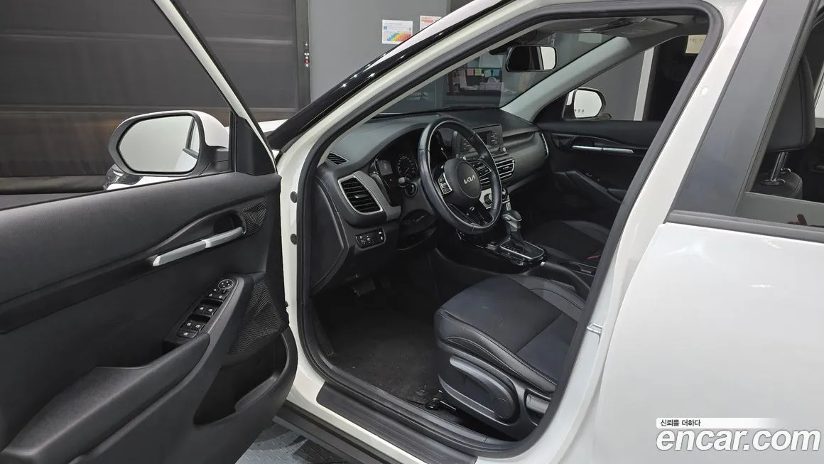 Kia Seltos 2023 из KR, фото 10