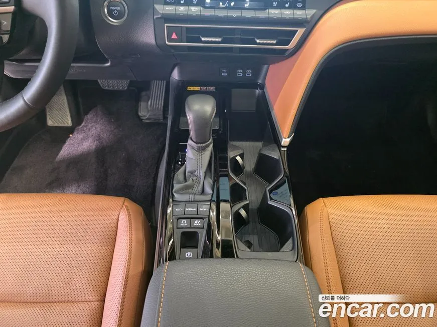 Toyota Camry 2025 из KR, фото 9