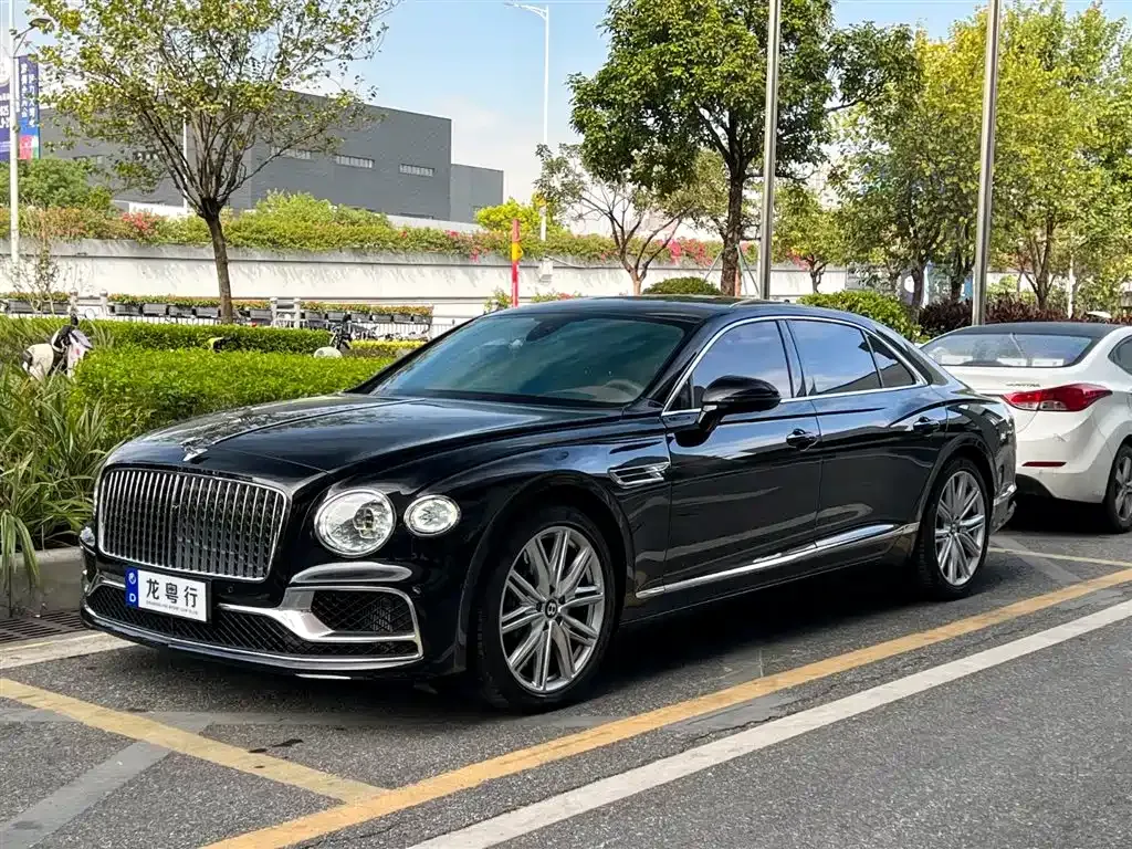 Bentley Flying Spur 2024 из CN, фото 1