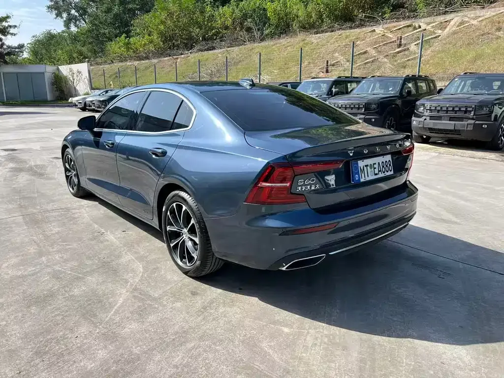Volvo S60 2021 из CN, фото 7