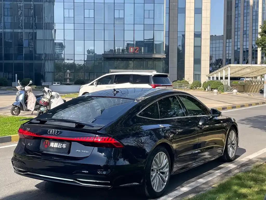 Audi A7 — фото 6