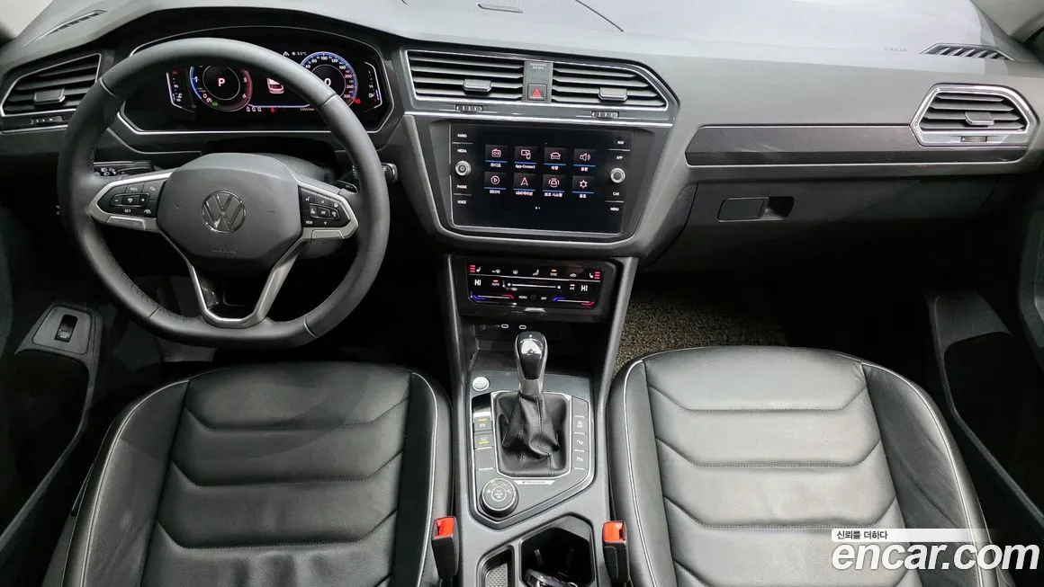 Volkswagen Tiguan 2022 из KR, фото 7