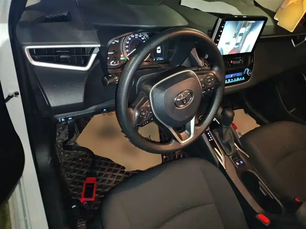 Toyota Corolla 2022 из CN, фото 10
