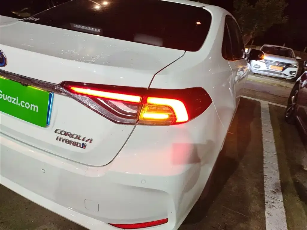 Toyota Corolla 2022 из CN, фото 8