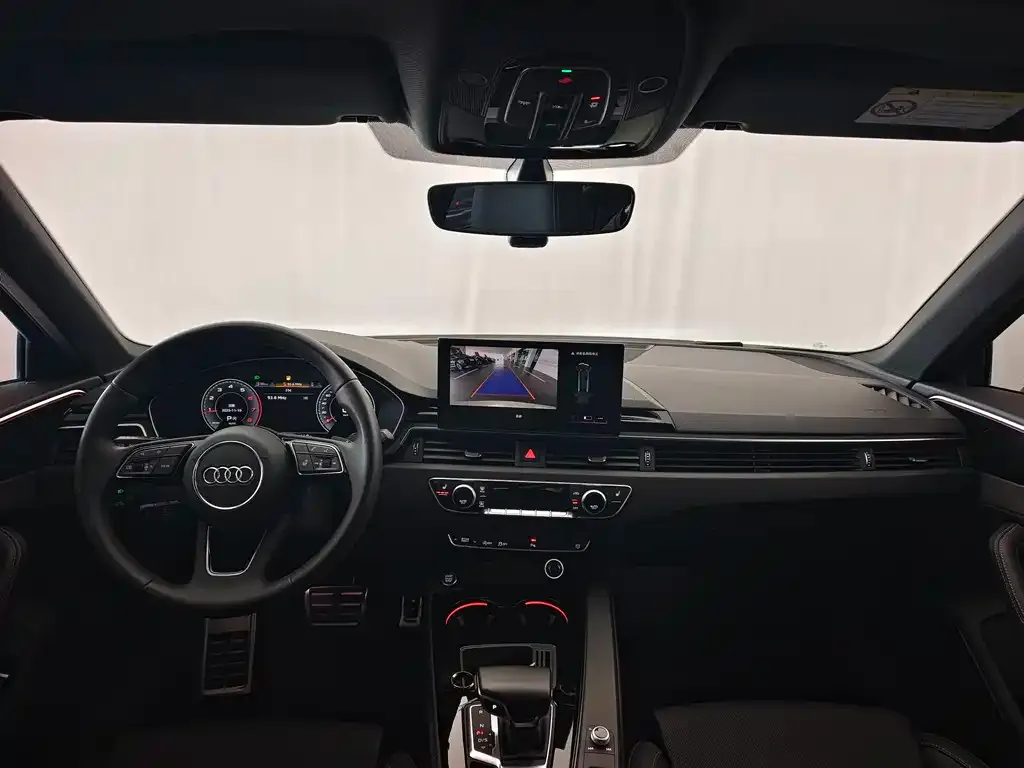 Audi A4L 2024 из CN, фото 7