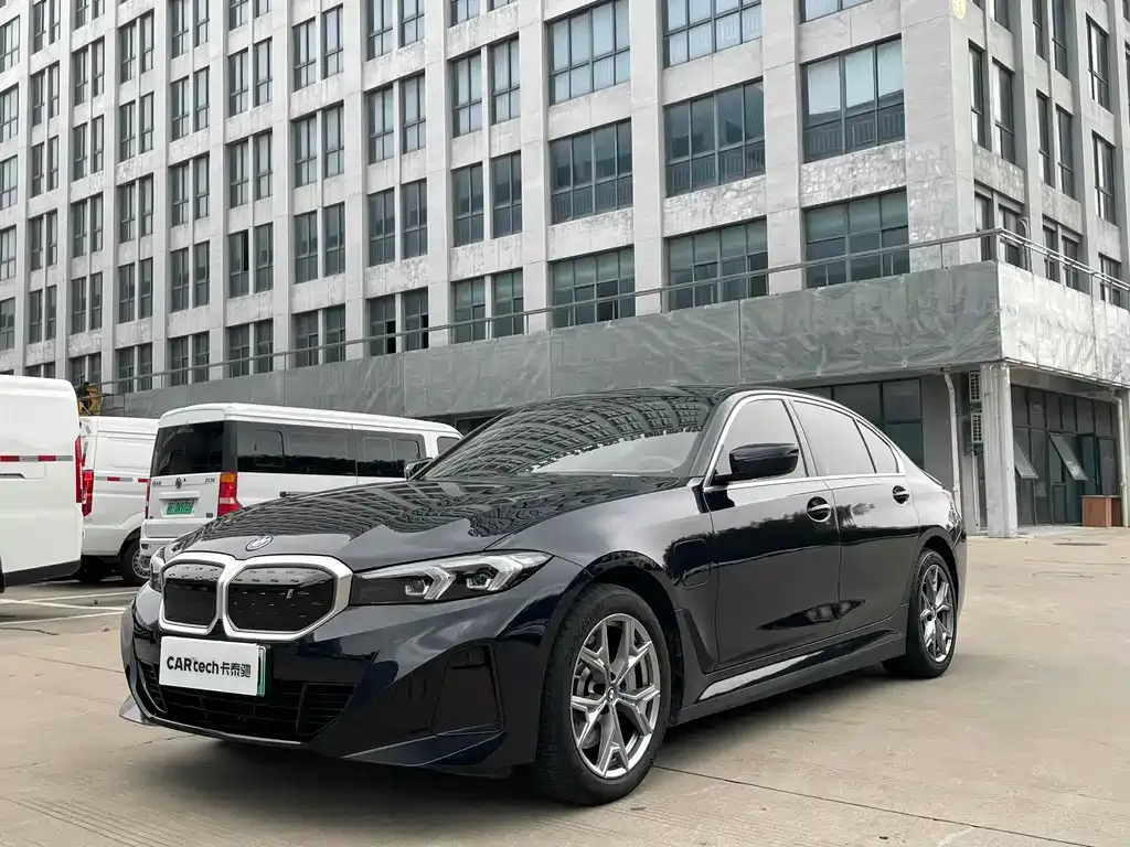 BMW i3 2023 из CN, фото 1