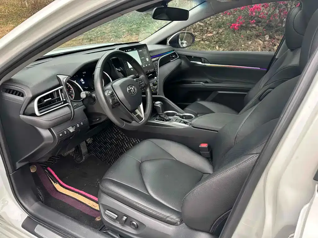 Toyota Camry 2022 из CN, фото 4