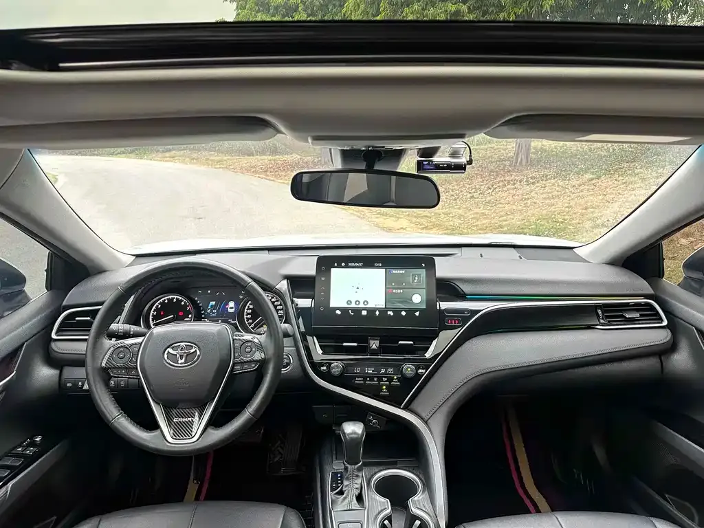 Toyota Camry 2022 из CN, фото 5