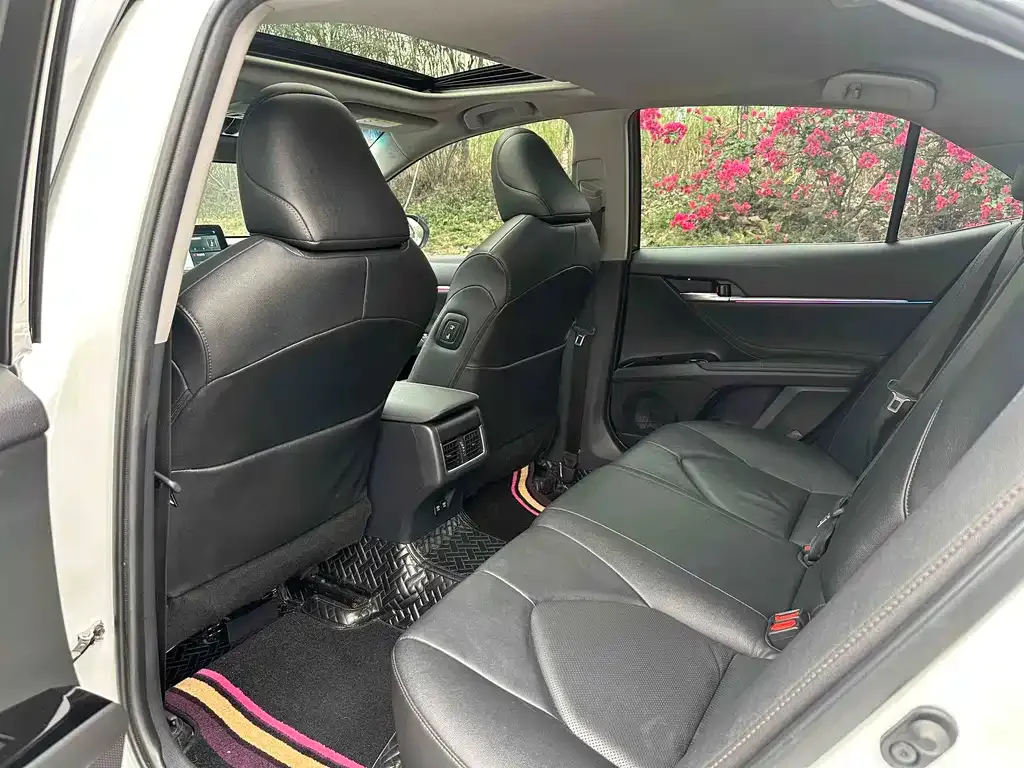 Toyota Camry 2022 из CN, фото 6