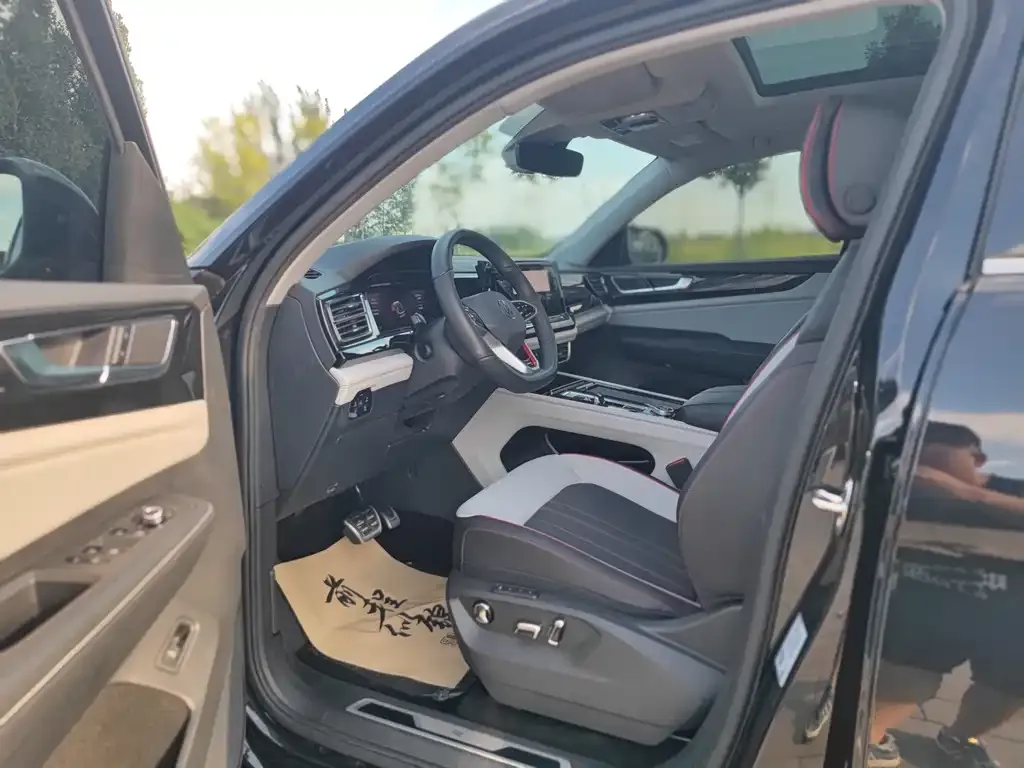 Volkswagen Teramont 2024 из CN, фото 10