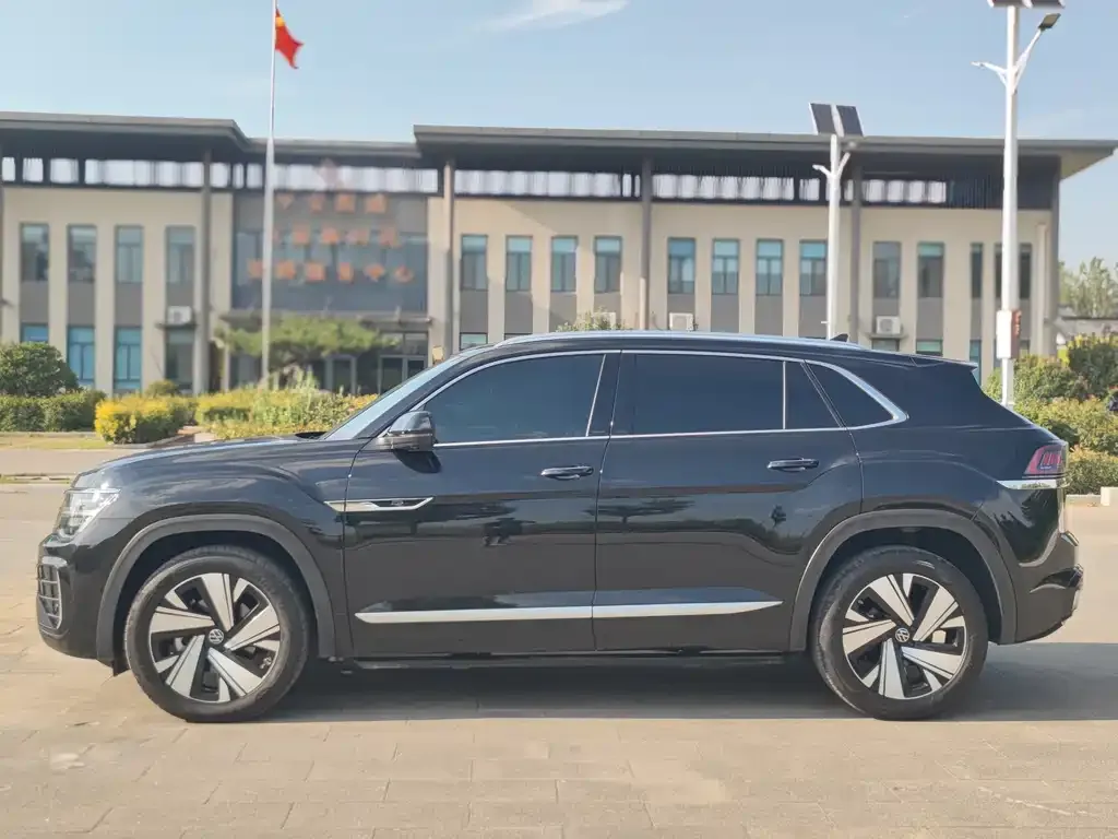 Volkswagen Teramont 2024 из CN, фото 4