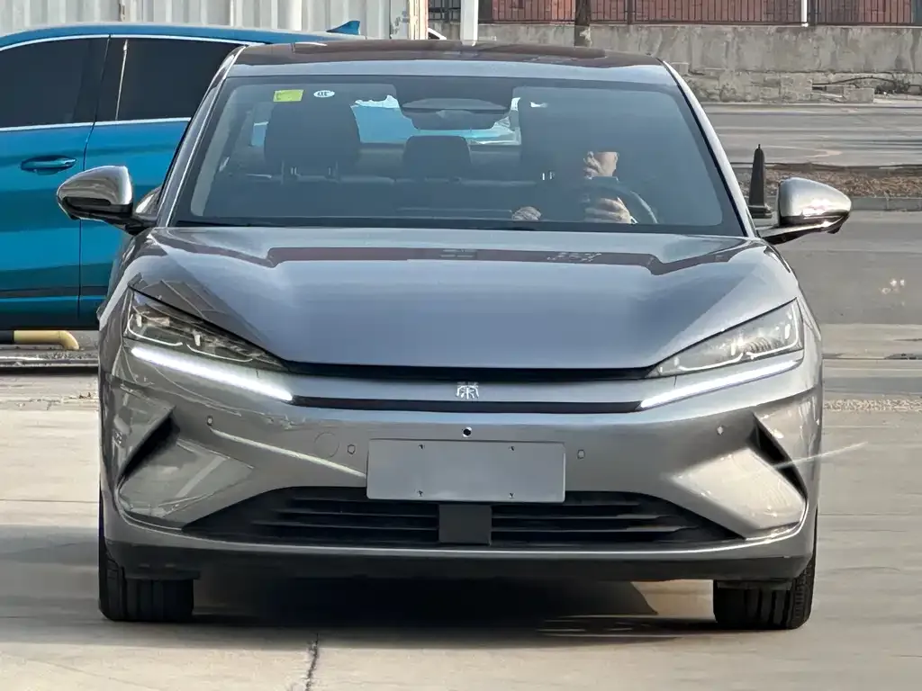 BYD Qin L 2025 из CN, фото 2