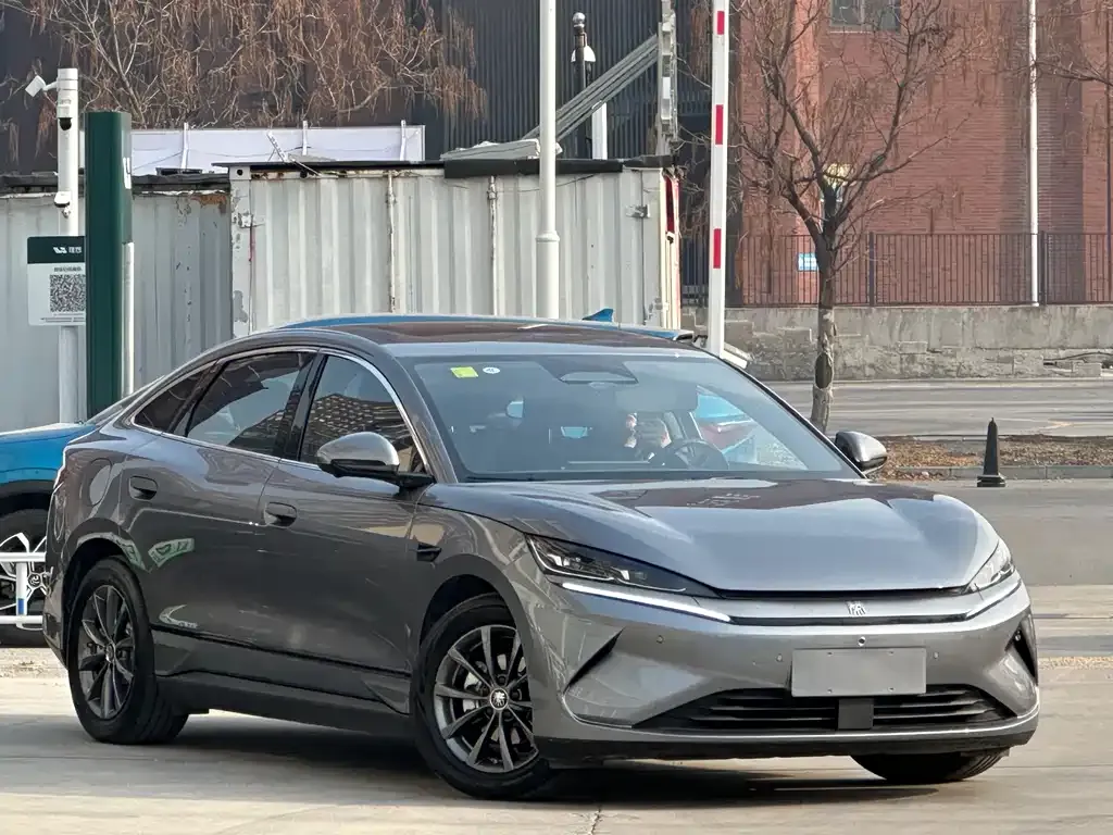 BYD Qin L 2025 из CN, фото 3