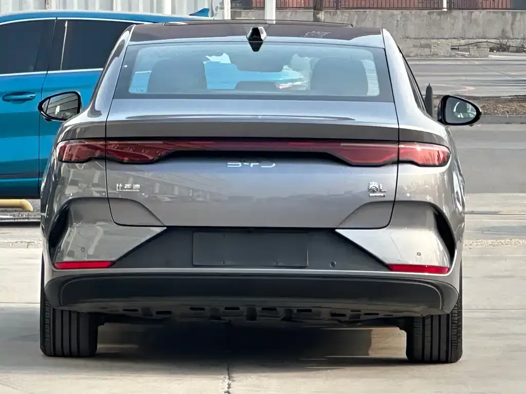 BYD Qin L 2025 из CN, фото 6