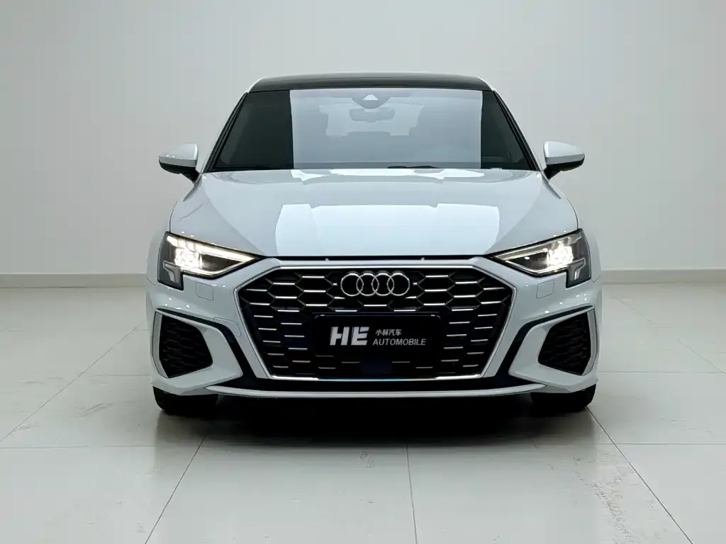 Audi A3 — фото 2