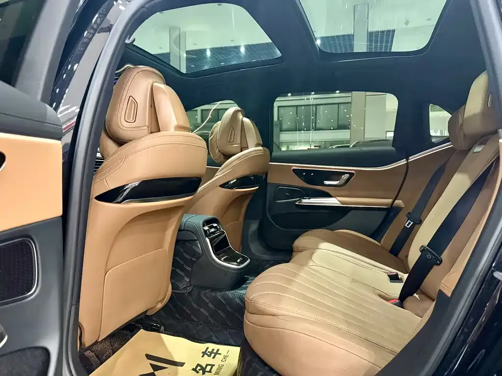Mercedes-Benz E-Class 2024 из CN, фото 10
