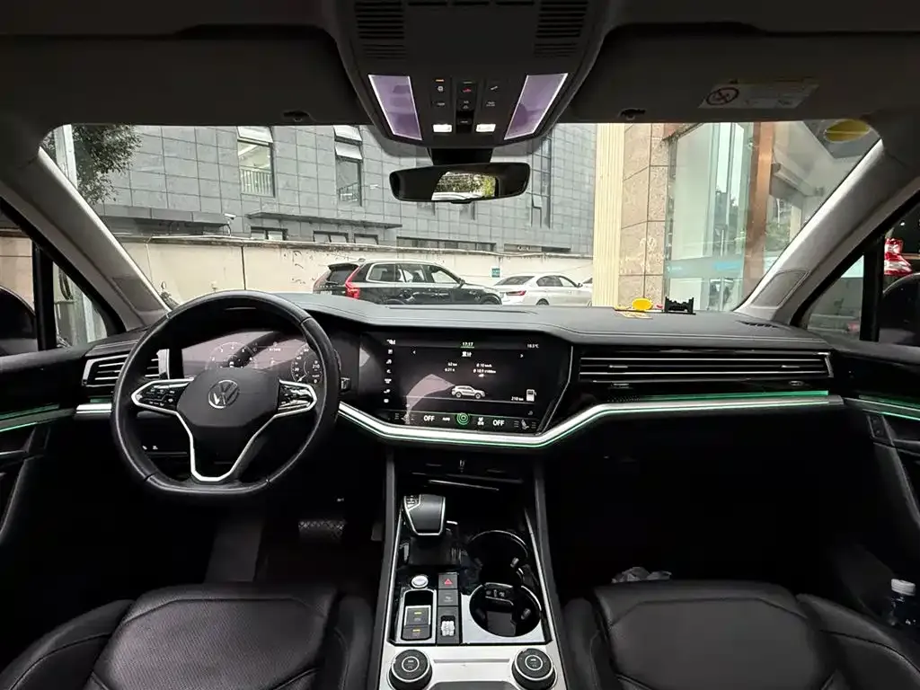 Volkswagen Touareg 2022 из CN, фото 7