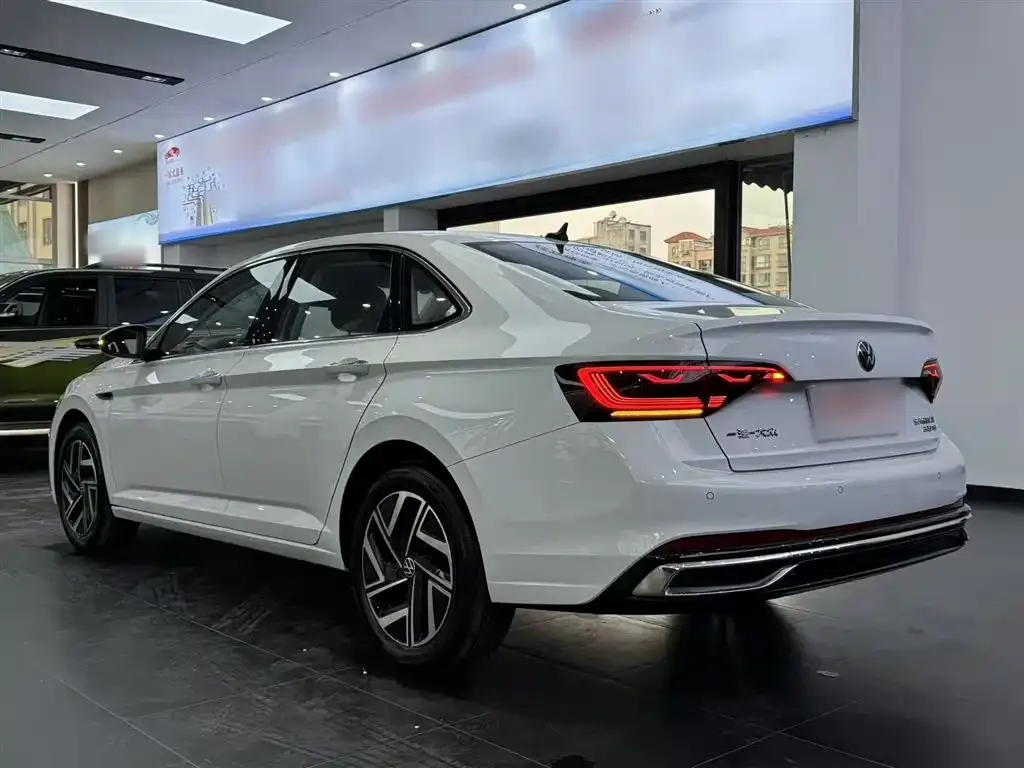 Volkswagen Sagitar 2023 из CN, фото 4