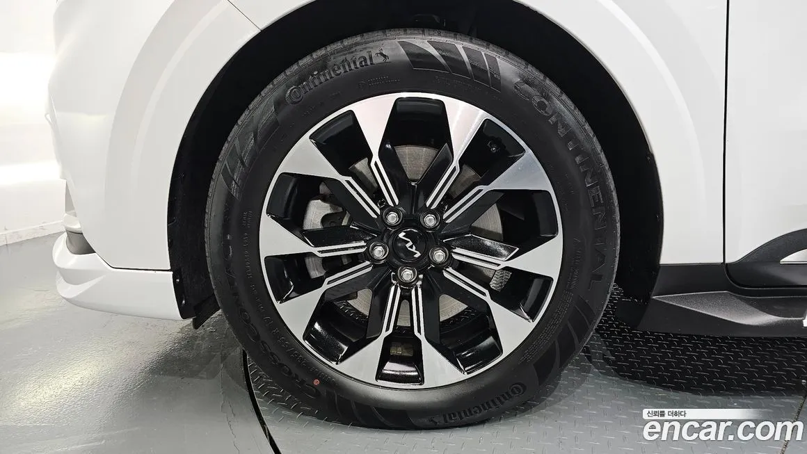 Kia Carnival 2023 из KR, фото 5