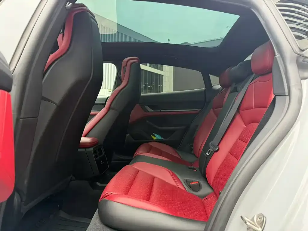 Porsche Taycan 2021 из CN, фото 5