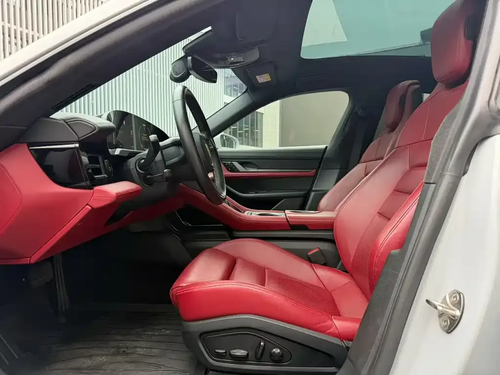 Porsche Taycan 2021 из CN, фото 6