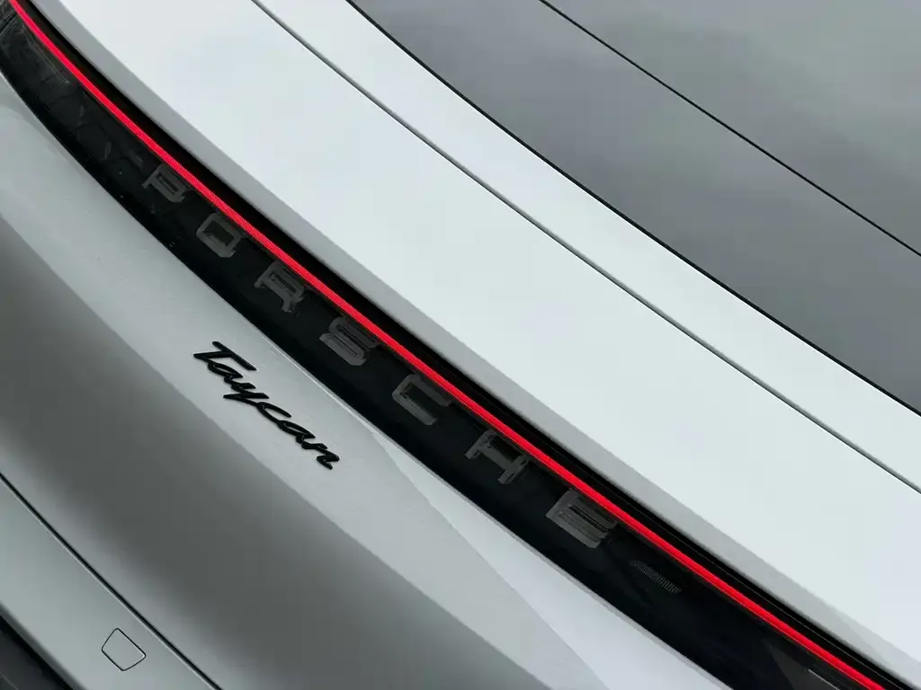Porsche Taycan 2021 из CN, фото 8