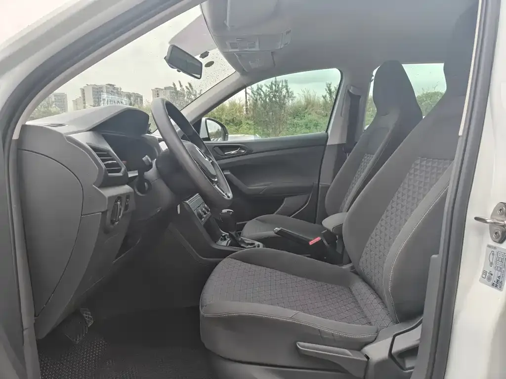 Volkswagen T-Cross 2023 из CN, фото 6
