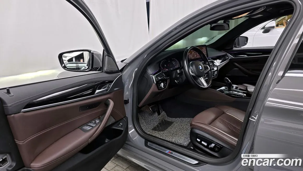 BMW 5-Series 2022 из KR, фото 10