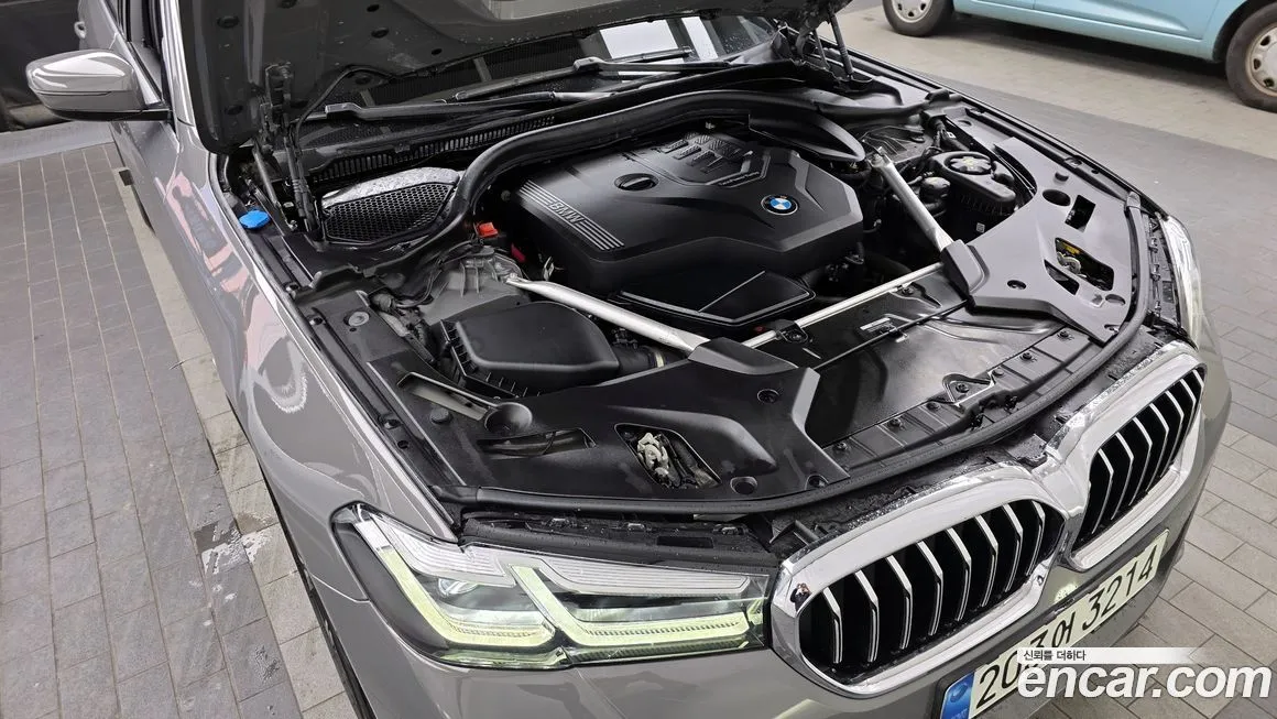 BMW 5-Series 2022 из KR, фото 6