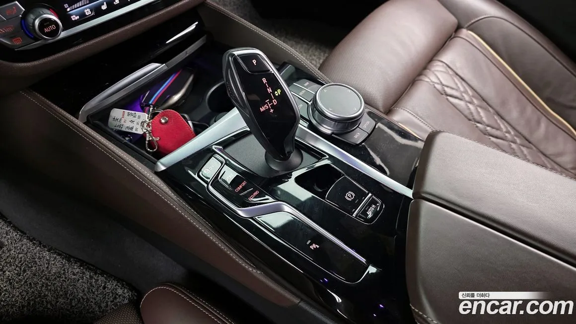 BMW 5-Series 2022 из KR, фото 9