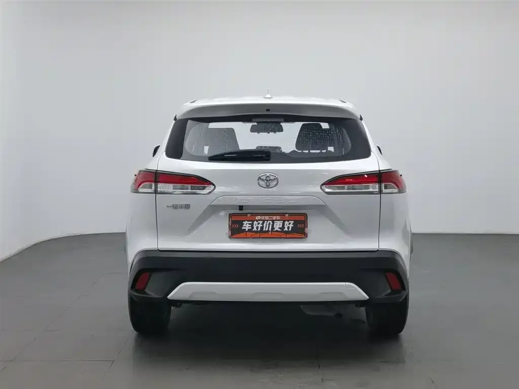 Toyota Corolla Cross 2024 из CN, фото 4