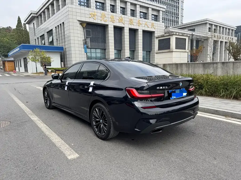 BMW 3 Series 2022 из CN, фото 5