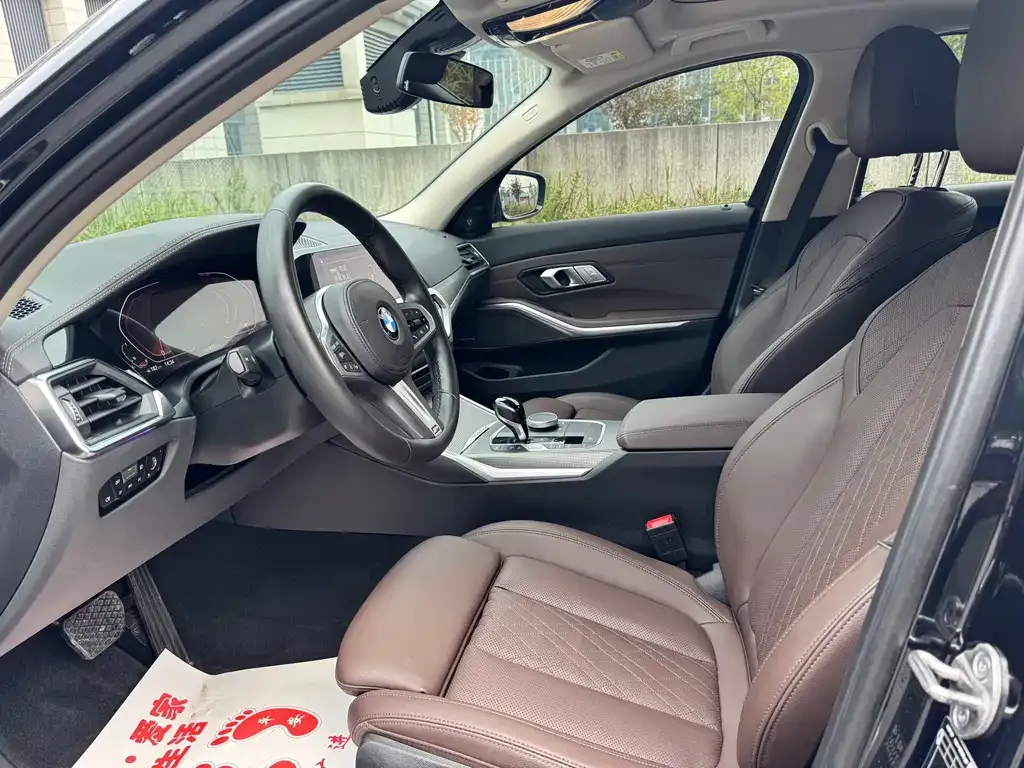 BMW 3 Series 2022 из CN, фото 8
