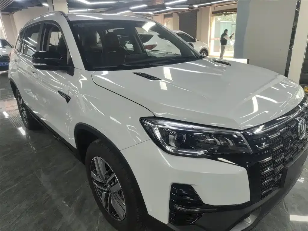 Changan CS75 2025 из CN, фото 4