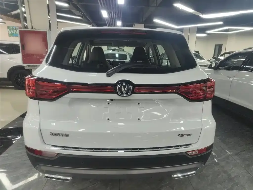 Changan CS75 2025 из CN, фото 6