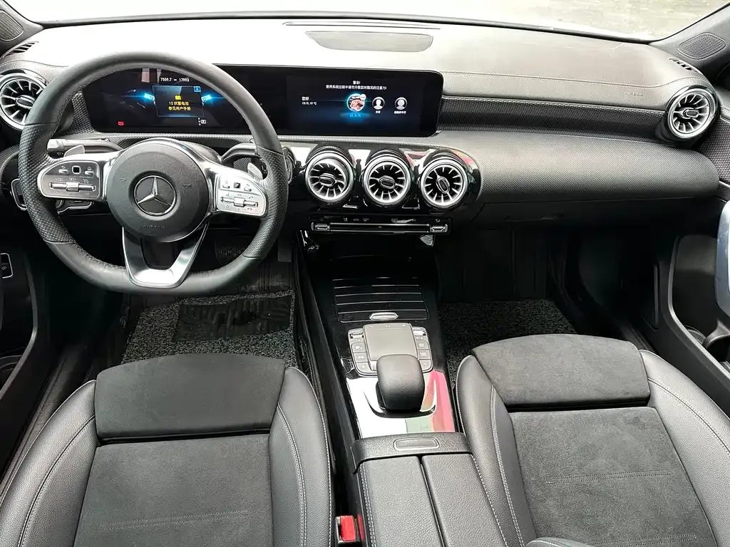 Mercedes-Benz A-Class 2022 из CN, фото 4