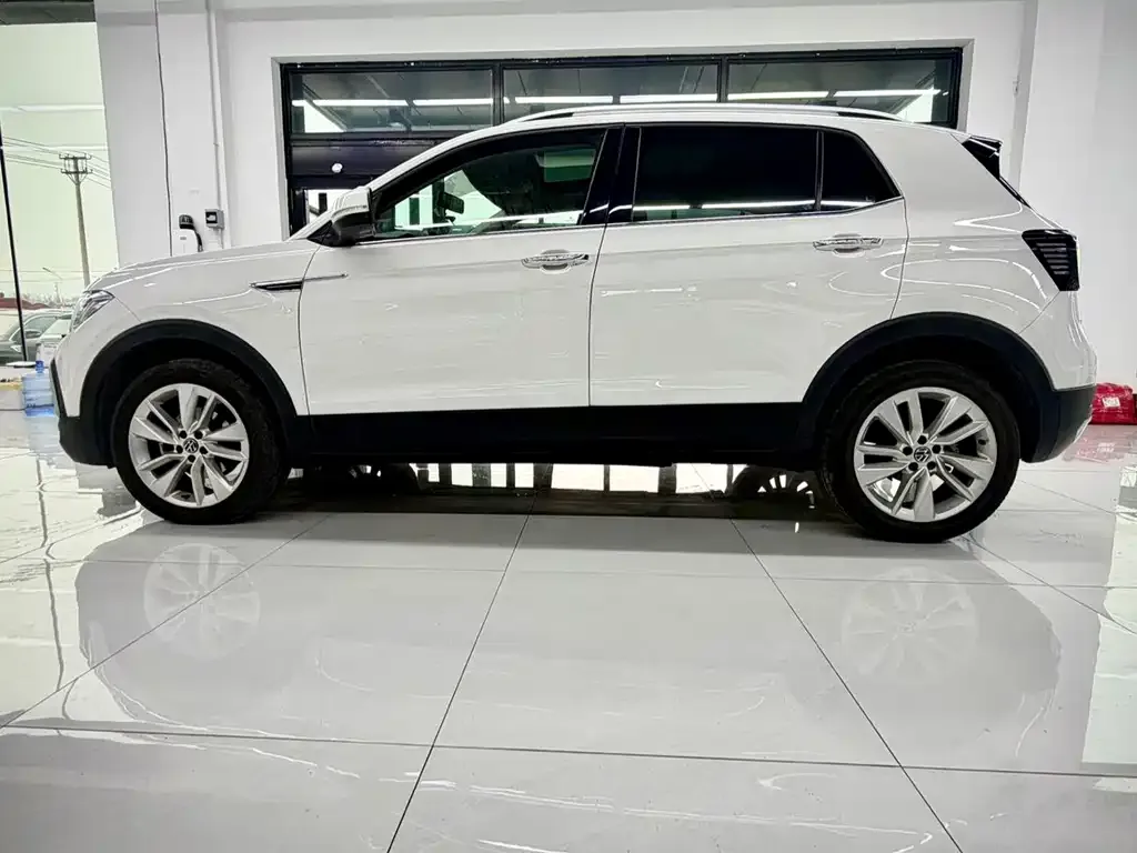 Volkswagen T-Cross — фото 3