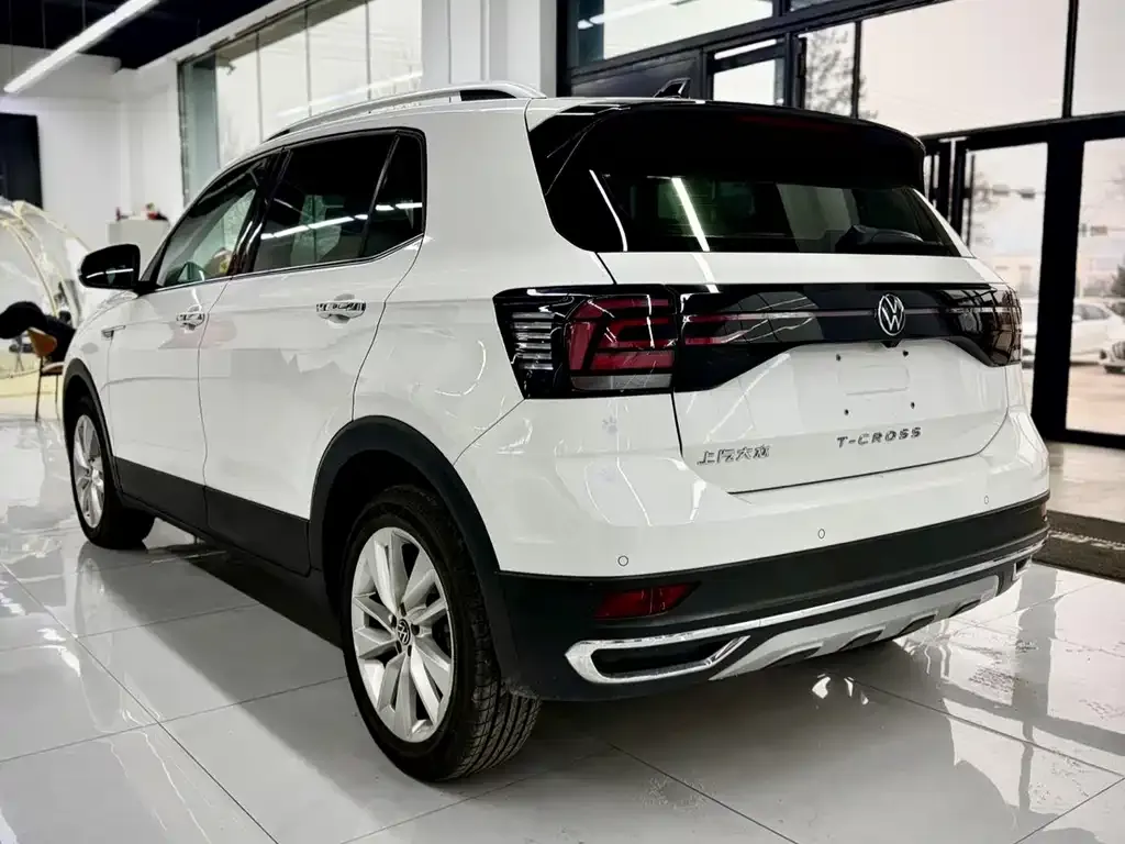 Volkswagen T-Cross — фото 4