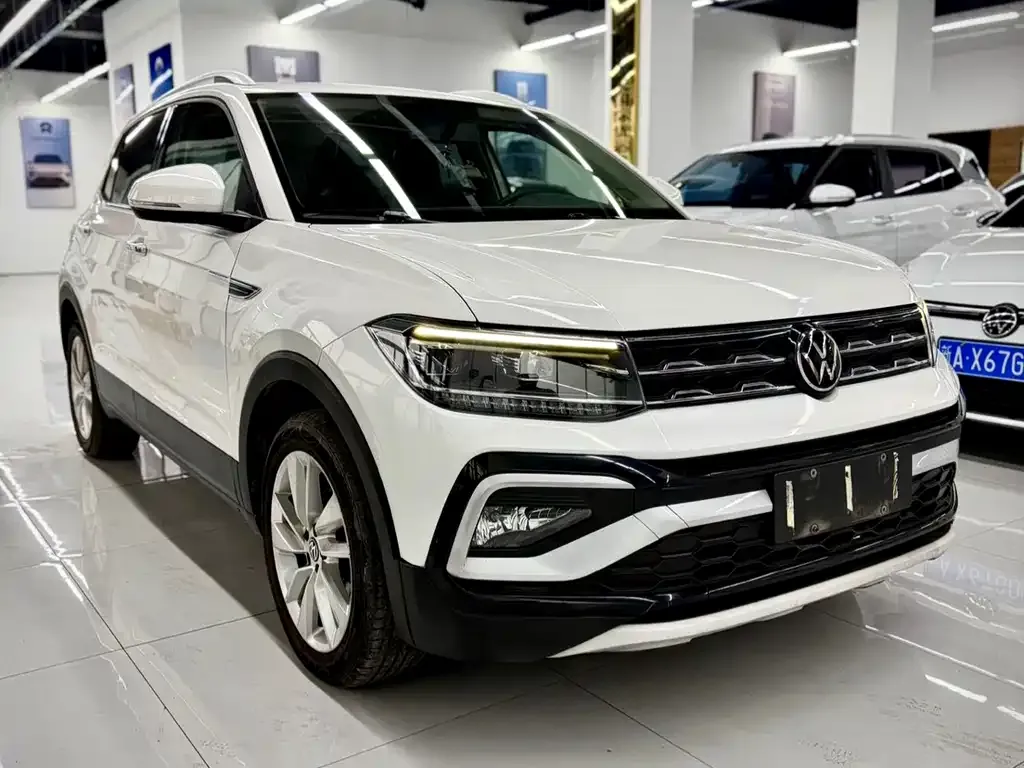 Volkswagen T-Cross — фото 9