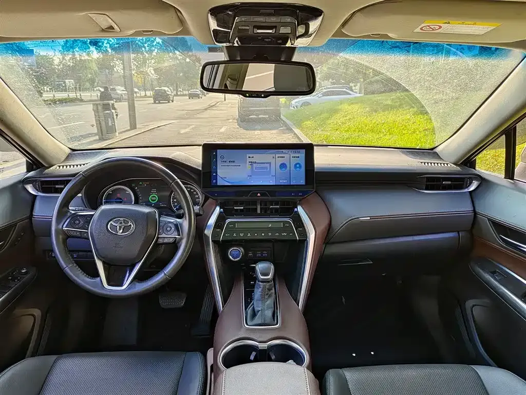 Toyota Harrier 2022 из CN, фото 10