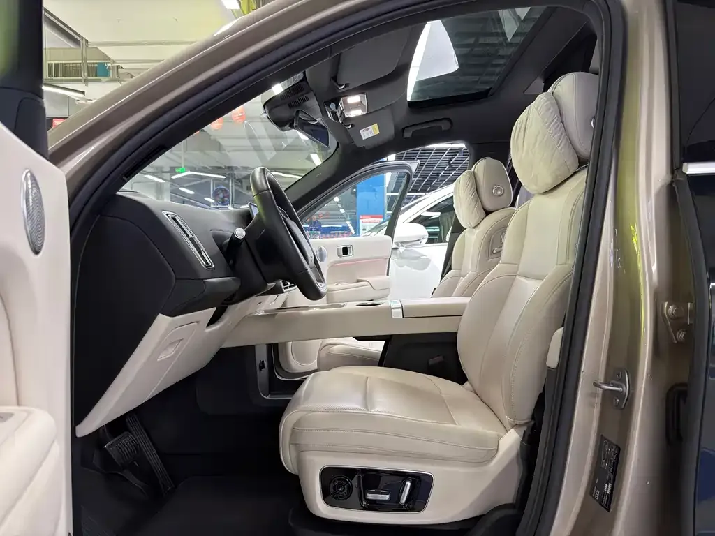 Li Auto L9 2025 из CN, фото 8