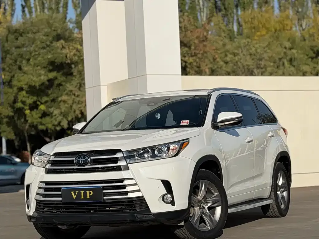 Toyota Highlander 2021 из CN, фото 1